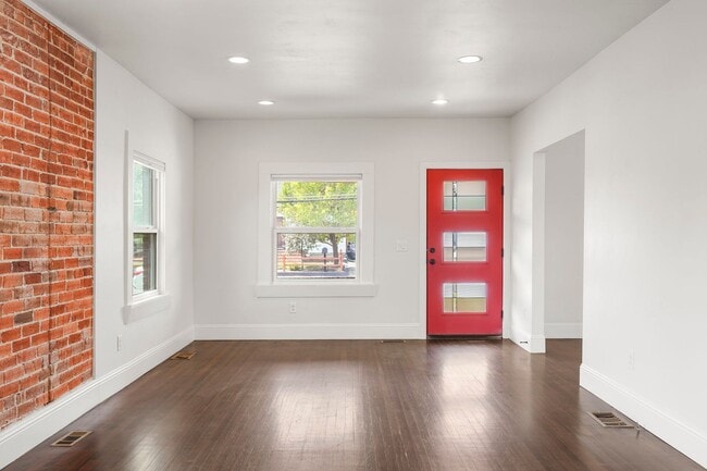 Photo - 5350 Tejon St