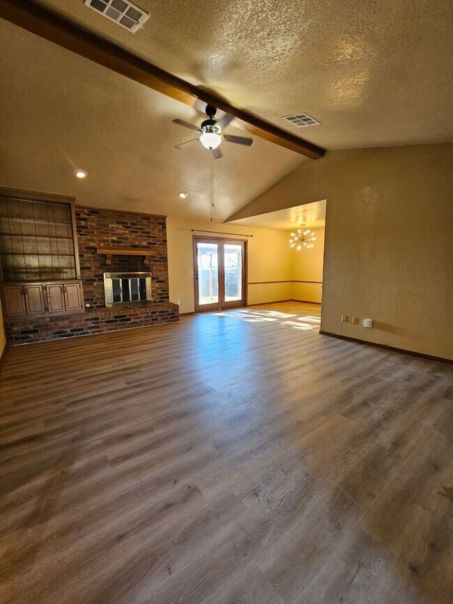 Photo - 1204 Burkshire Terrace