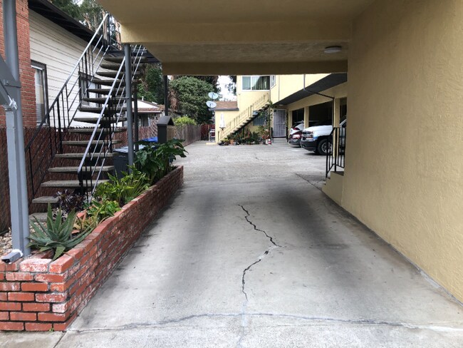 Photo - 240 Chumalia St Unidad 2