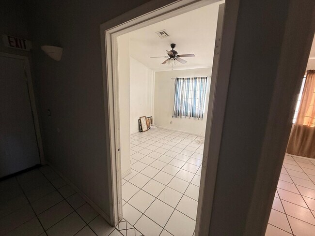 Photo - 15861 N 20th St