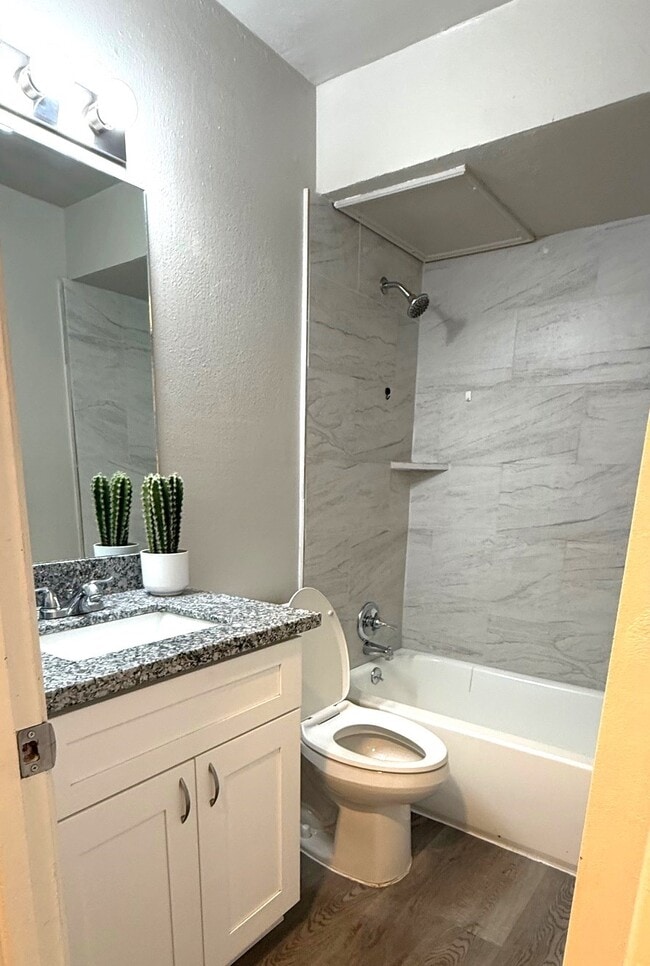 Photo - 9733 Neuens Rd Unit 25