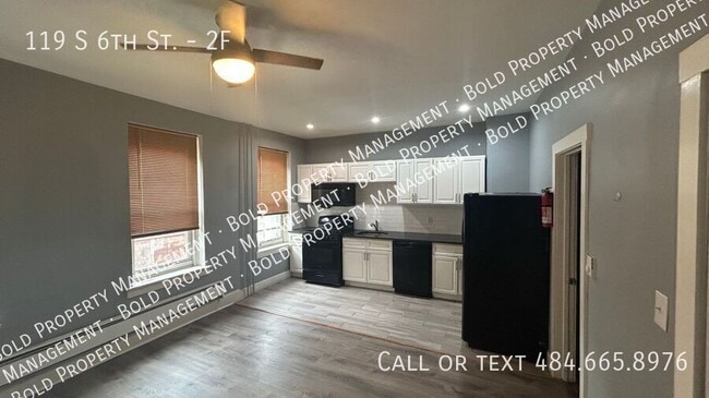 Photo - 119 S 6th St Unidad 2F