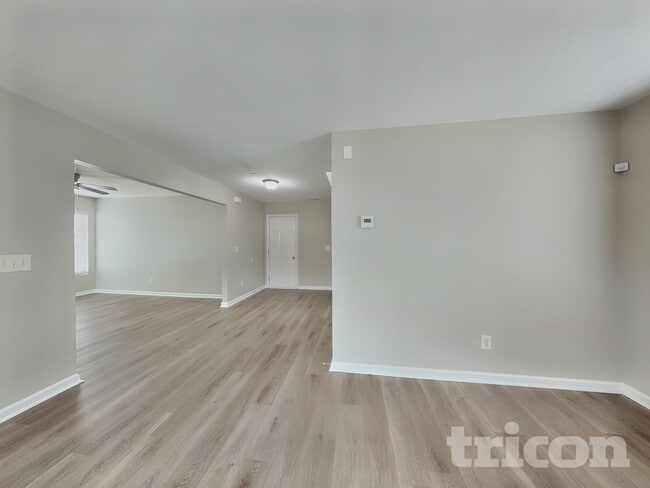 Photo - 3755 Burtons Barn St