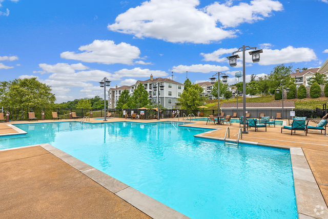 Building Photo - Hickory Point Apartments