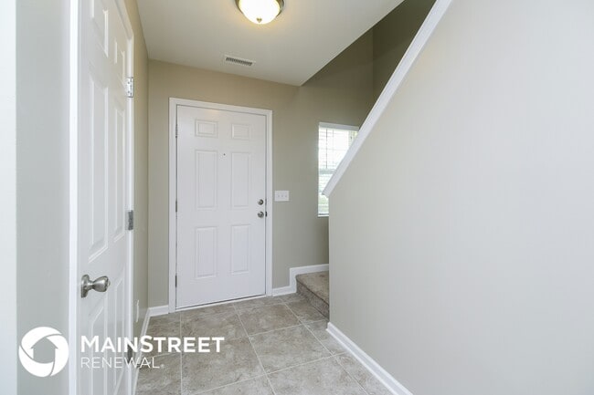 Photo - 301 Collington Dr