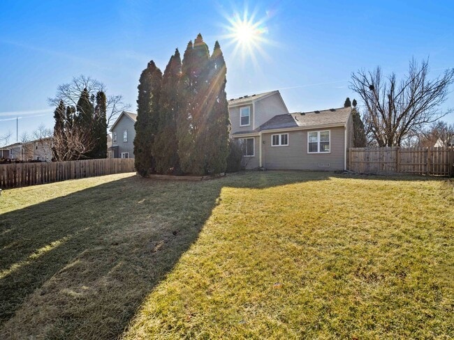 Photo - 97 E Harbor Dr