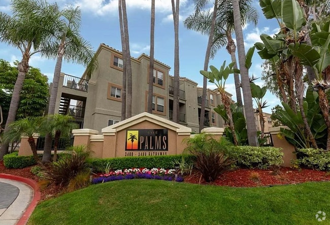 Building Photo - 3440 Hathaway Ave Unit 3440 Hathaway Ave #323 Rental