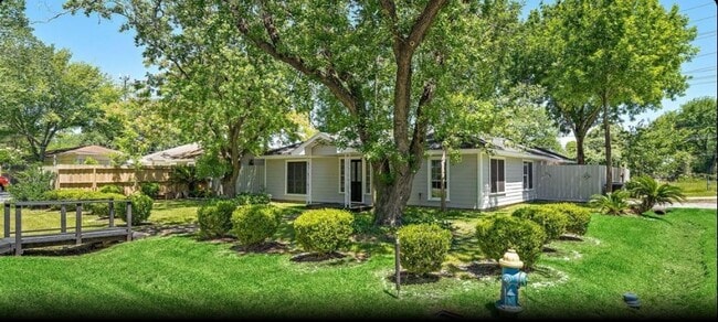 Photo - 9402 Alcott Dr