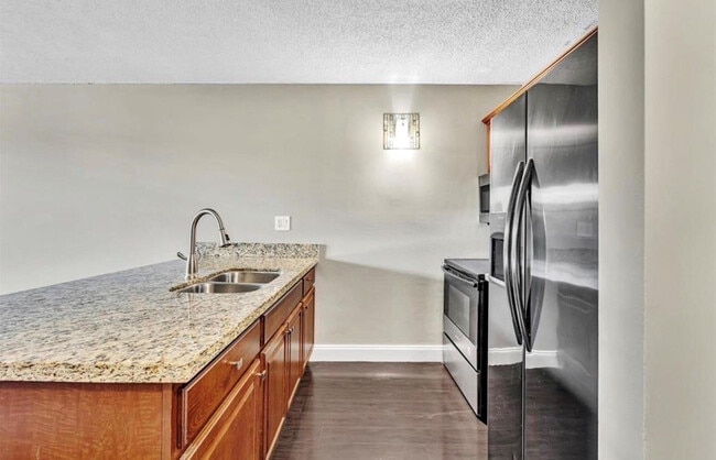 Photo - 2701 Riverside Dr