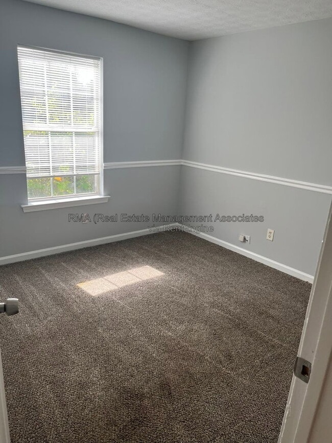 Photo - 109 Tuscany Ln