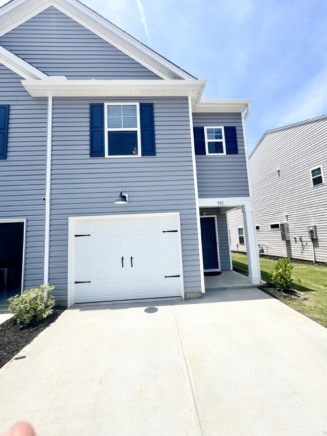 Photo - Brand new townhome - Perfect for students or families