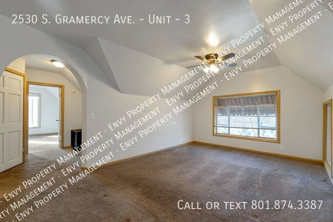 Photo - 2530 S Gramercy Ave Apartment Unit 3