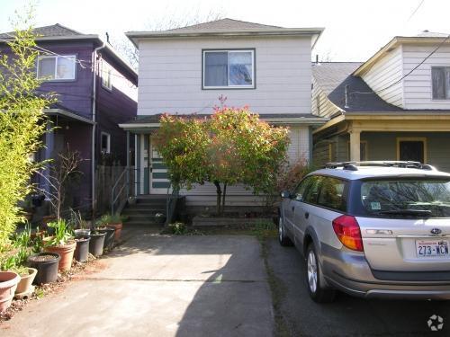 Building Photo - 1 bedroom in Seattle WA 98122 Unit 1126 Lower Rental
