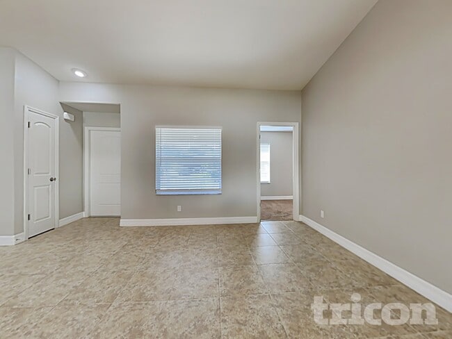 Photo - 7438 Watson Ln