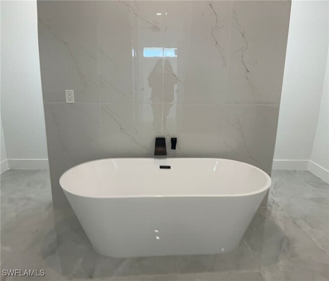 Photo - 804 NW 36th Pl