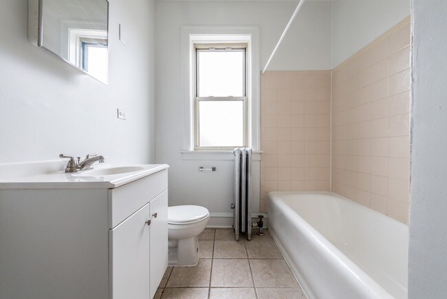 Photo - 9000 S Bishop St