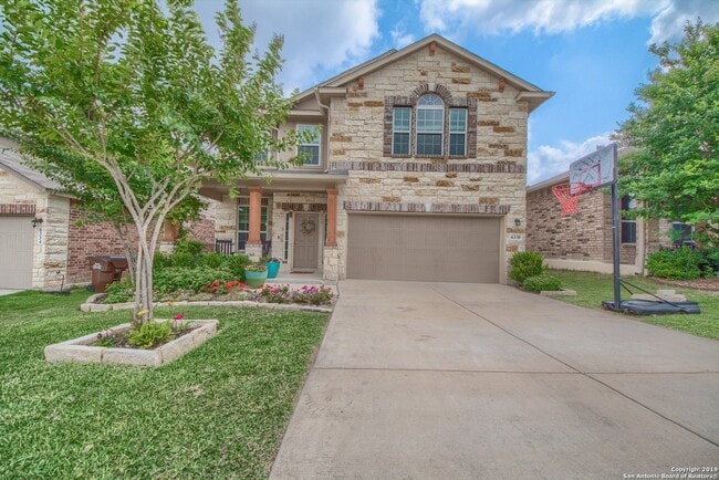 Building Photo - IMMACULATE HOME IN ALAMO RANCH AT 50% OFF THE 1ST MONTH'S RENT!!!