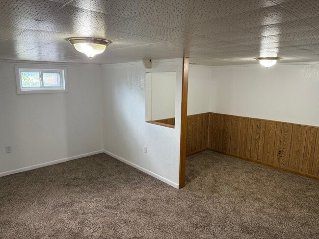 Photo - 7470 Williams St Unit B
