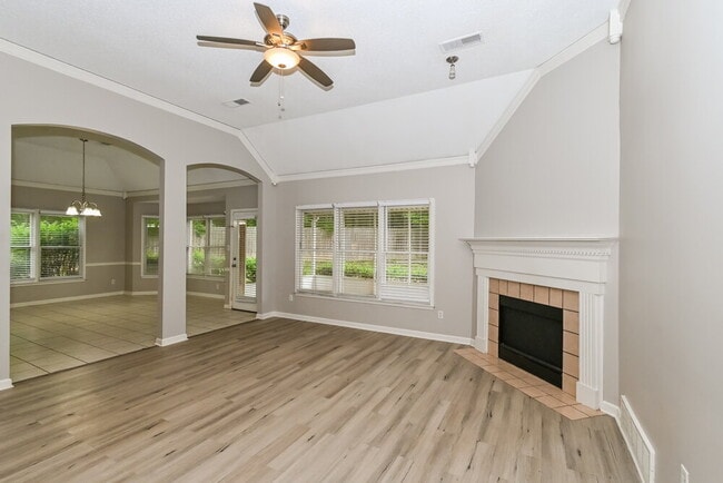 Photo - 2018 Abbott Cove