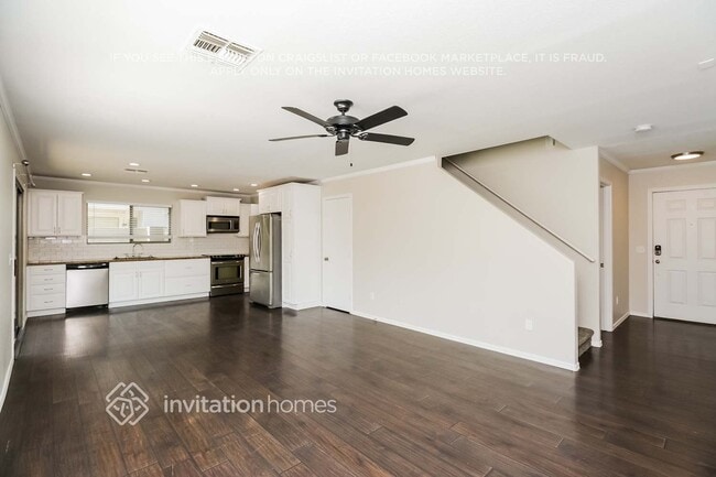 3642 E Constitution Dr