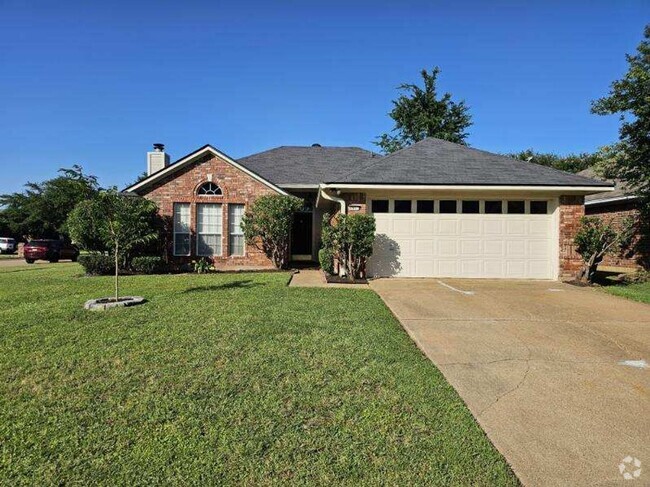 Building Photo - 5901 Pampus Ln Rental