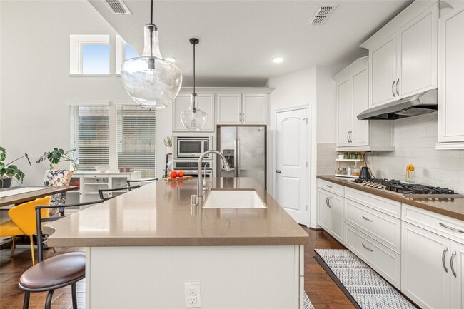 Photo - 6322 Grand Prominence Ct
