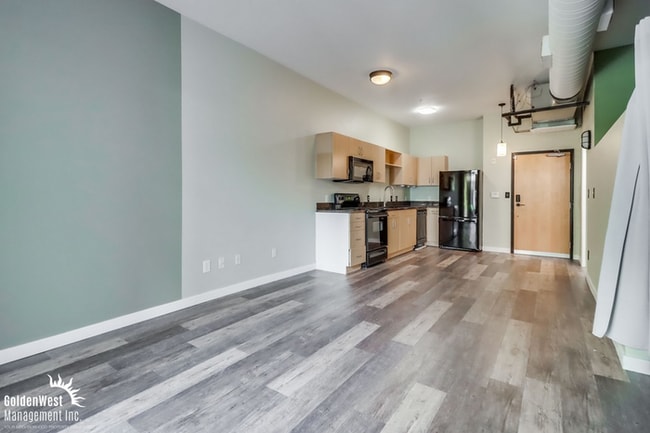 Photo - Updated 1Bdm 1Ba Condo with Modern Ameniti...