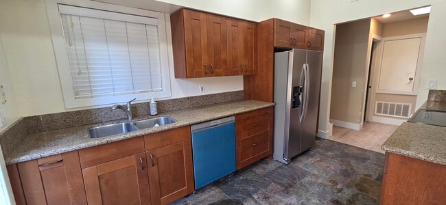 Photo - 5320 Silver Canyon Rd Unit E