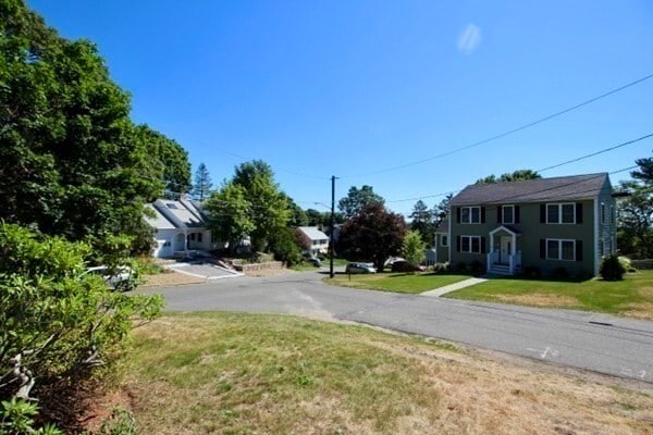 20 Orlando Ave