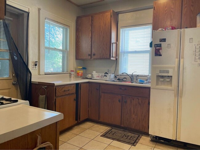 Photo - 224 State St