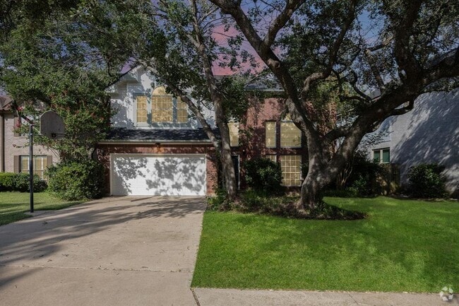 Building Photo - 2414 Mockingbird Dr Rental