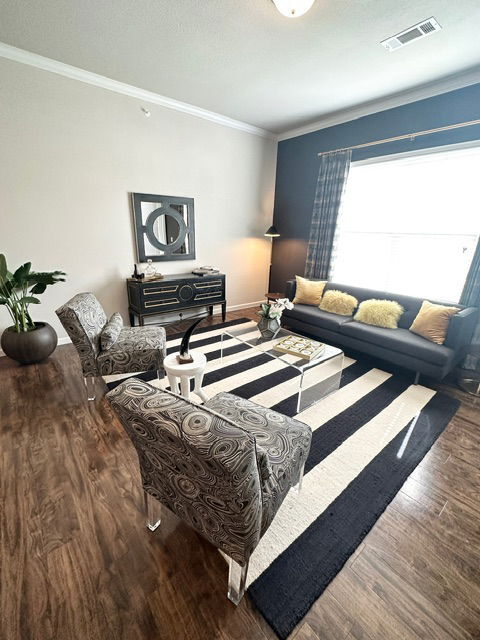 Photo - 27040 US-380 Unidad 311