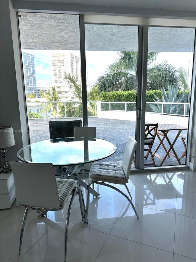 Photo - 6700 Indian Creek Dr Unit 401