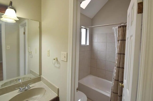 Photo - 7605 Reese Rd