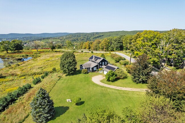 Photo - 74 Tanner Hill Rd