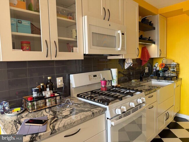 Photo - 604 S Washington Square Unit 509