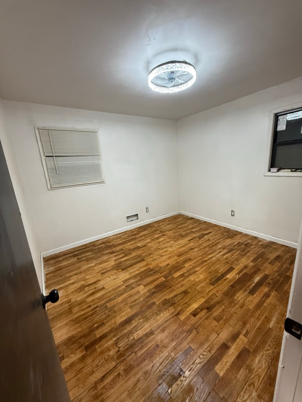 Photo - 1602 Knapp Ave