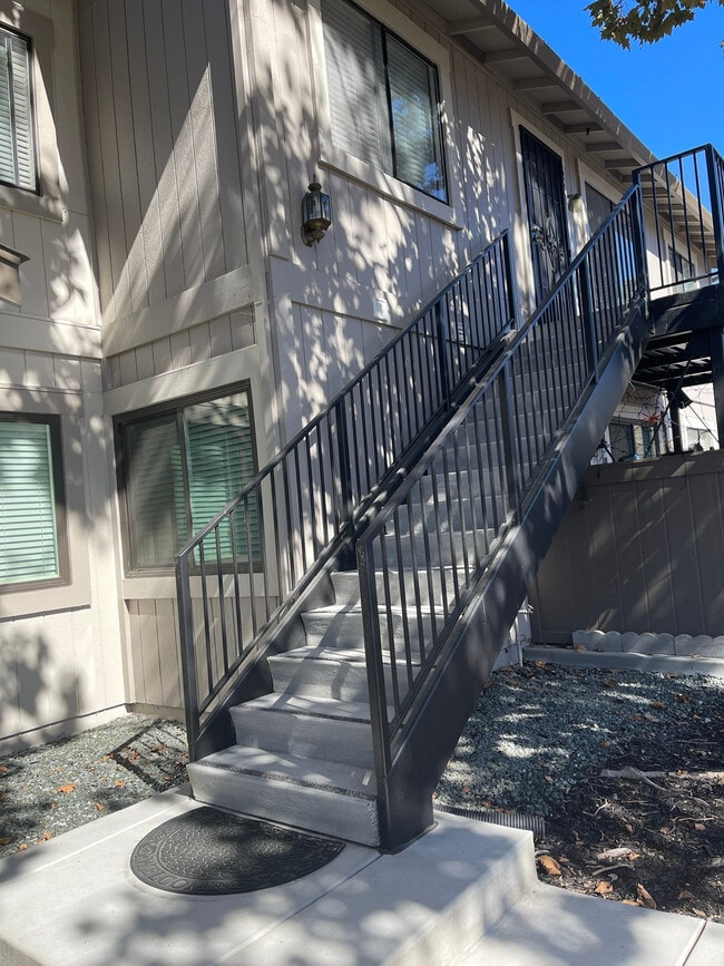 Photo - 204 Famoso Plaza Unidad Mission Village