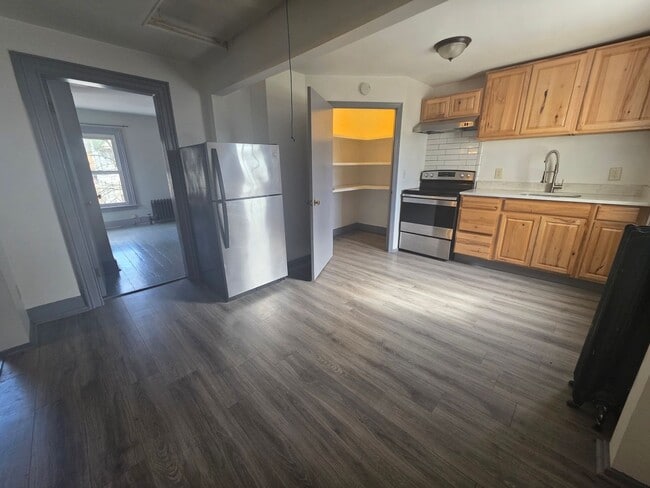 Photo - 124 Cedar St Unit 2