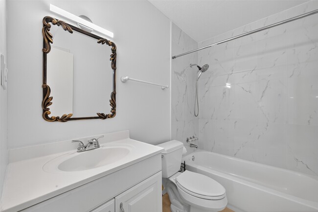 Photo - 6201 Ranchester Dr Unit 29