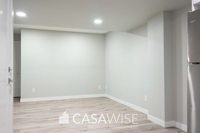Photo - 7914-7174 174 Ave NW