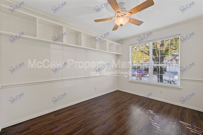 Photo - 5117 Holly Hock Ln