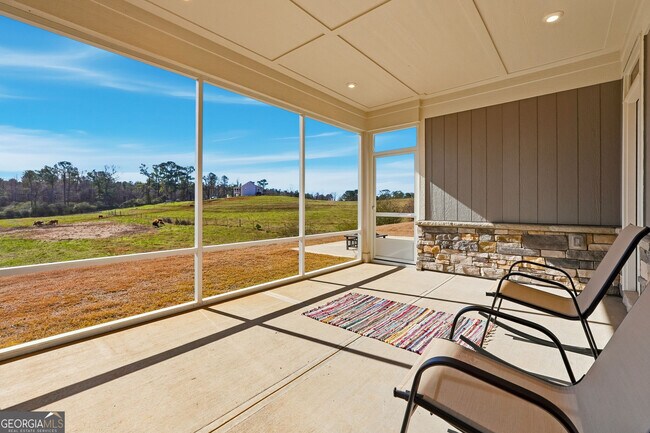 158 Laurel Farms Ln