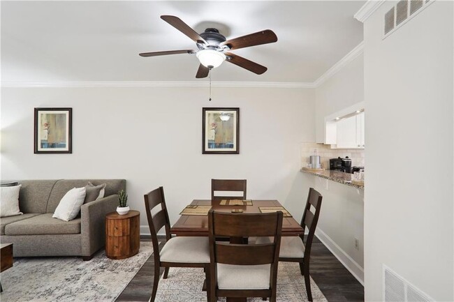 Photo - 1820 Cumberland Valley Pl SE