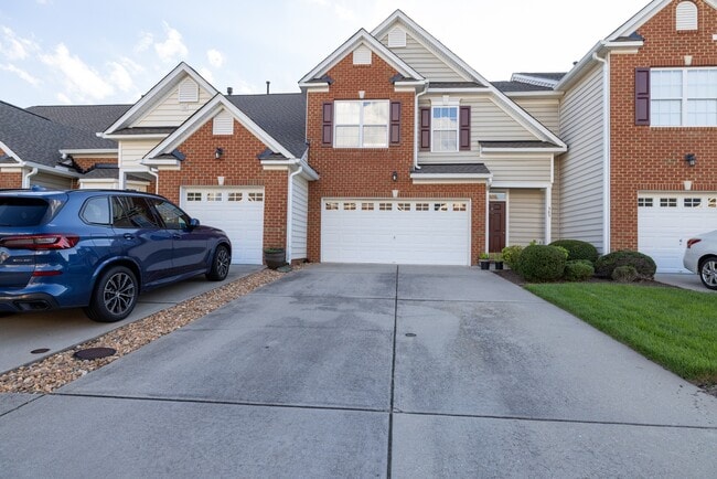 Photo - 305 Jamerson Ct