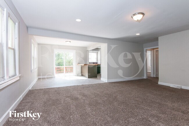 Photo - 12303 Benham Rd