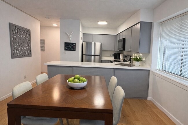 Photo - 5 Linden St Unit 2E