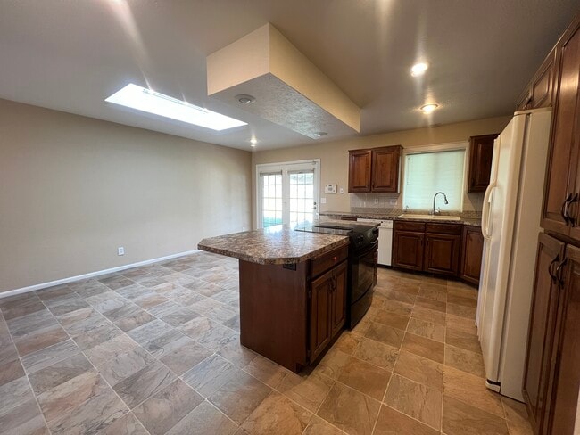 1300 S Brooklawn Dr