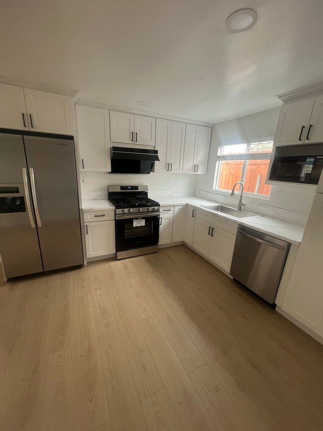 Photo - 1353 N Toledo Way