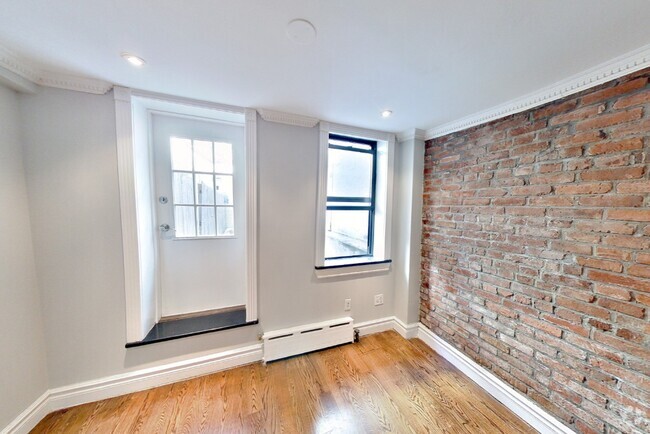 Building Photo - 218 Avenue A Unit 1RN Rental